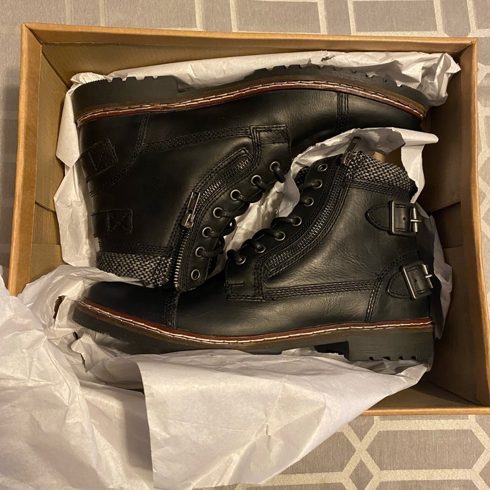Steve Madden Mens Black Leather Boots Wyndham-L SIZE 9 NEW